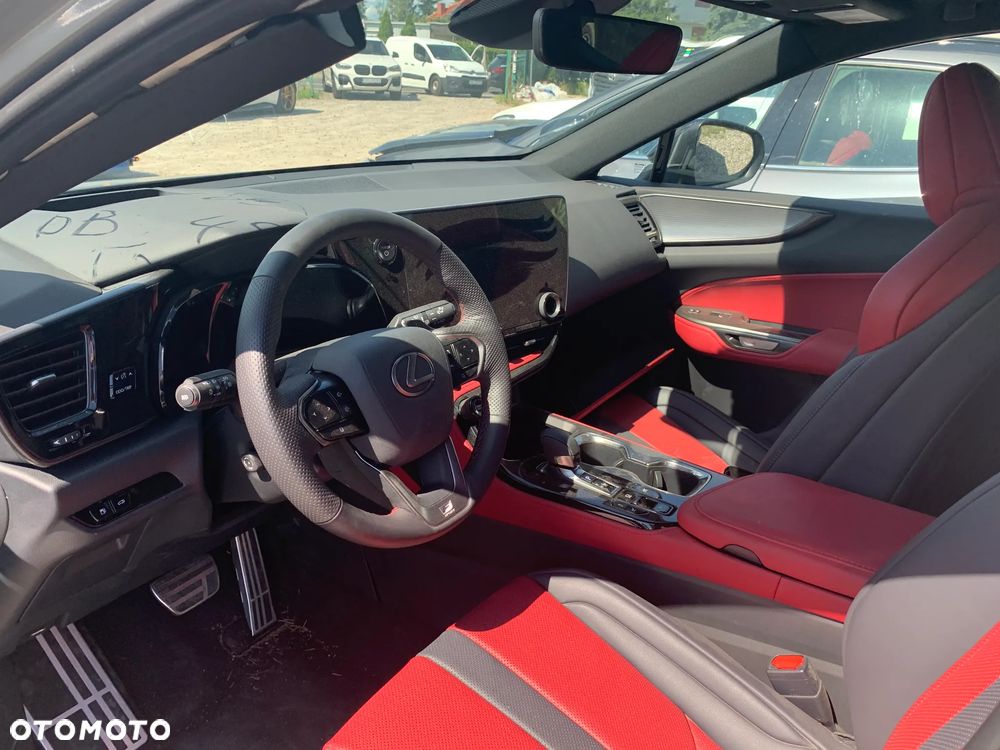 Lexus NX 350h F Sport AWD - 8