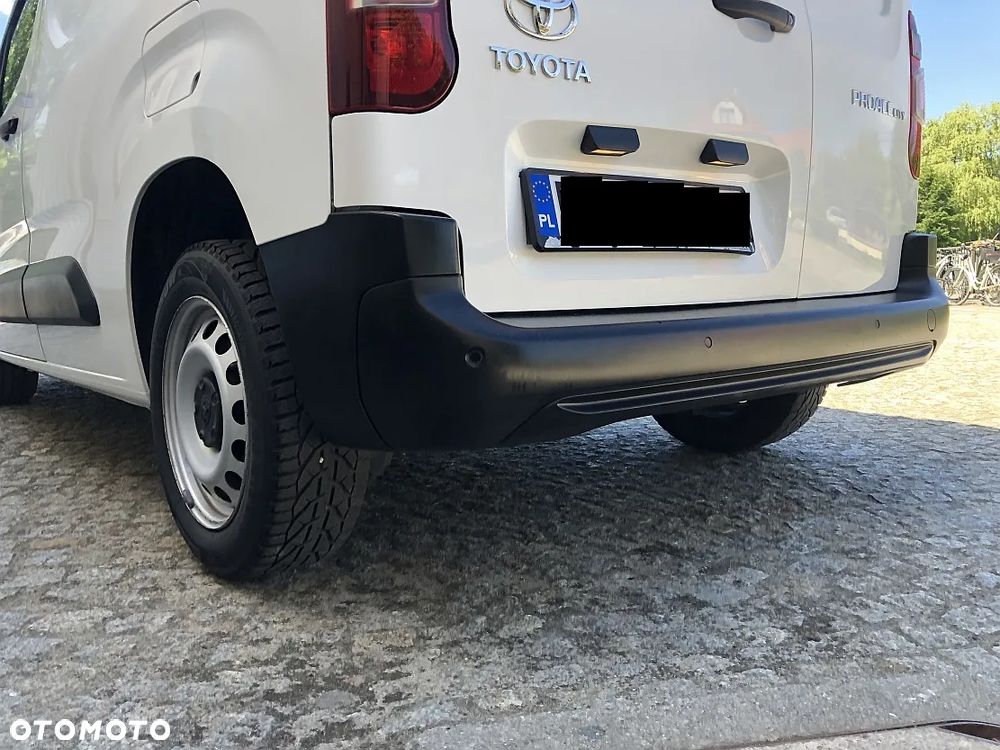 Toyota Proace City - 18