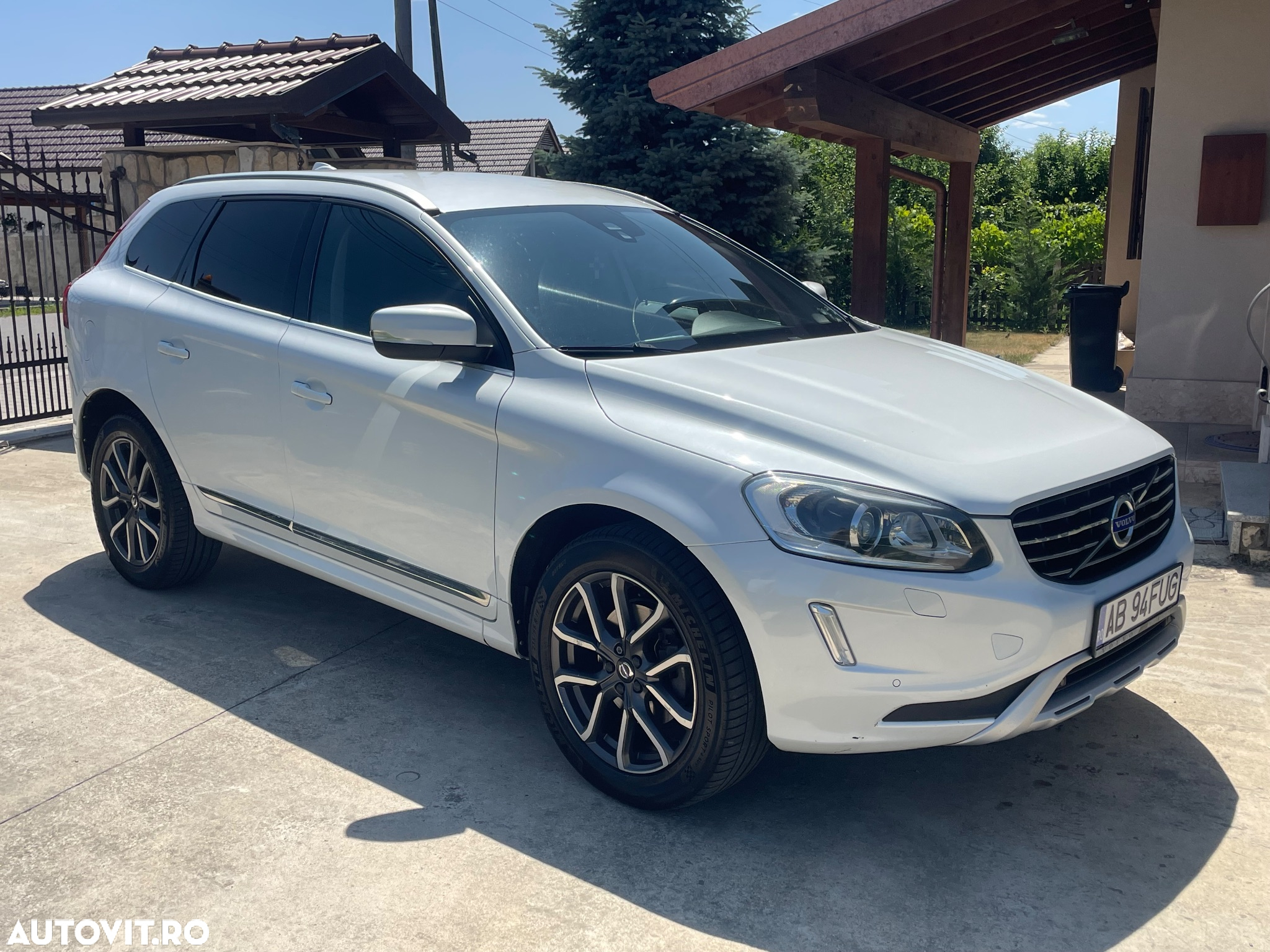 Volvo XC 60 D4AWD Kinetic - 3
