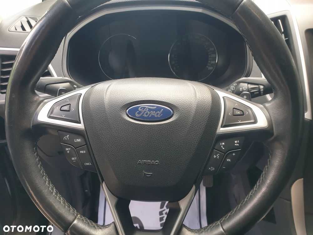 Ford S-Max - 23