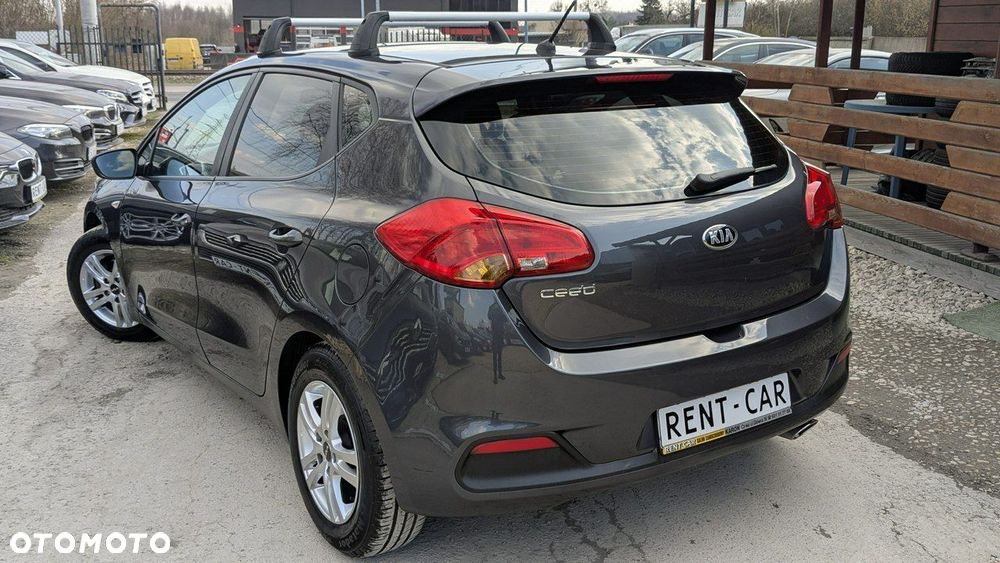 Kia Ceed - 7
