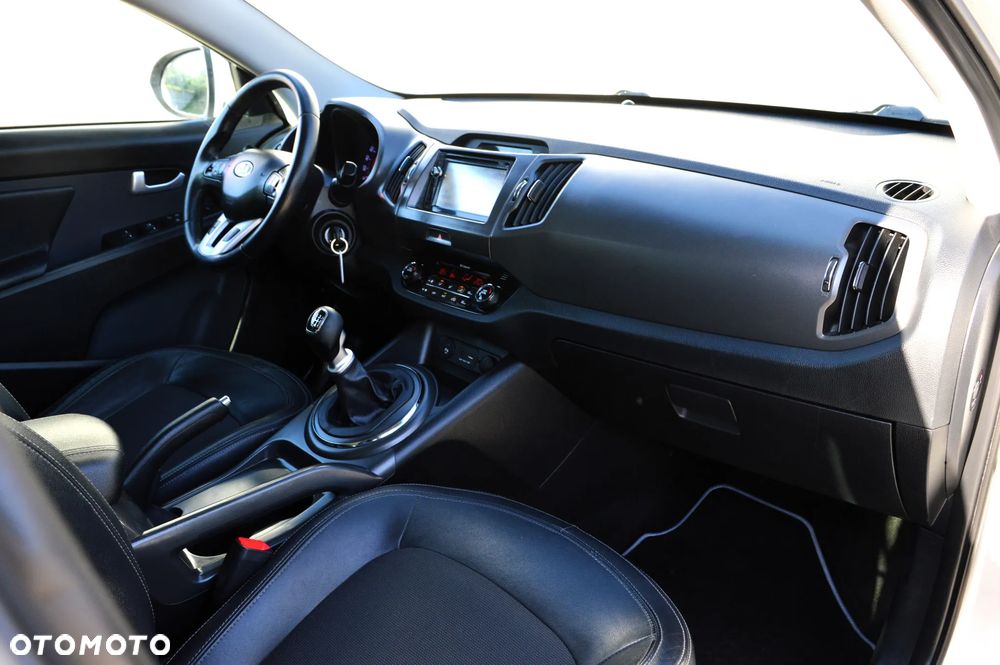 Kia Sportage 1.7 CRDI XL 2WD - 10