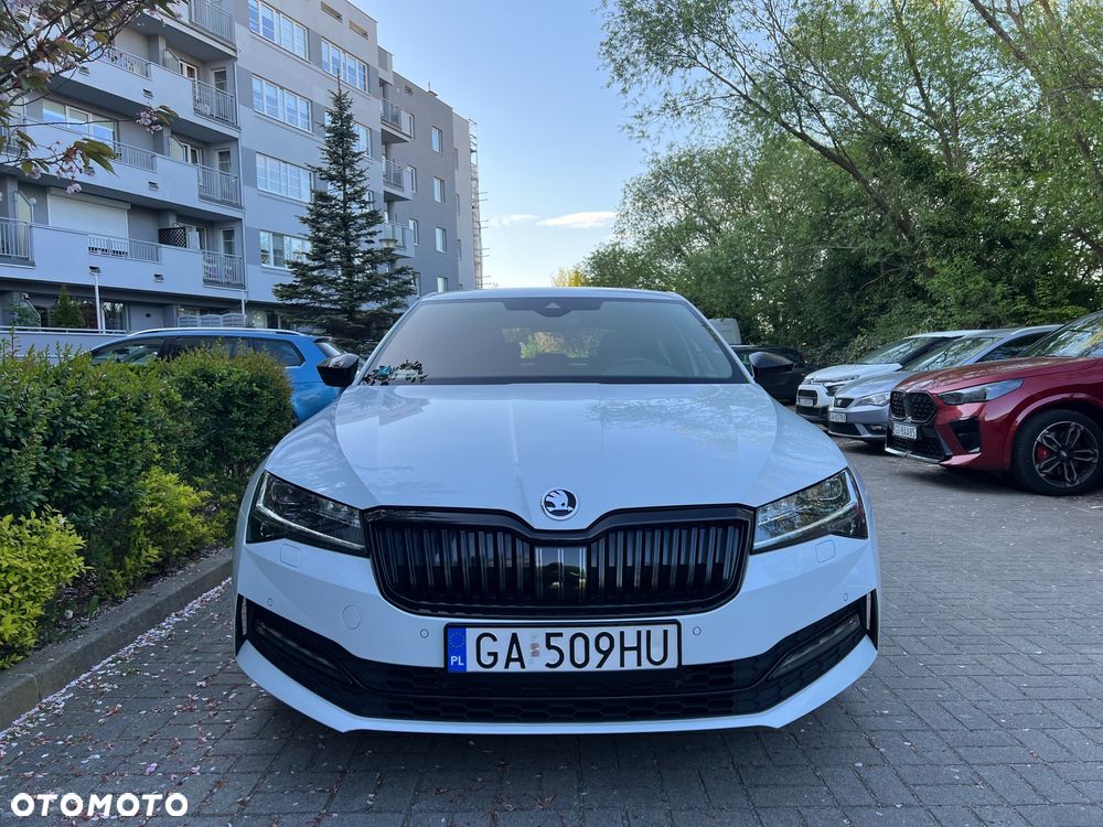 Skoda Superb 2.0 TSI Sportline DSG - 2