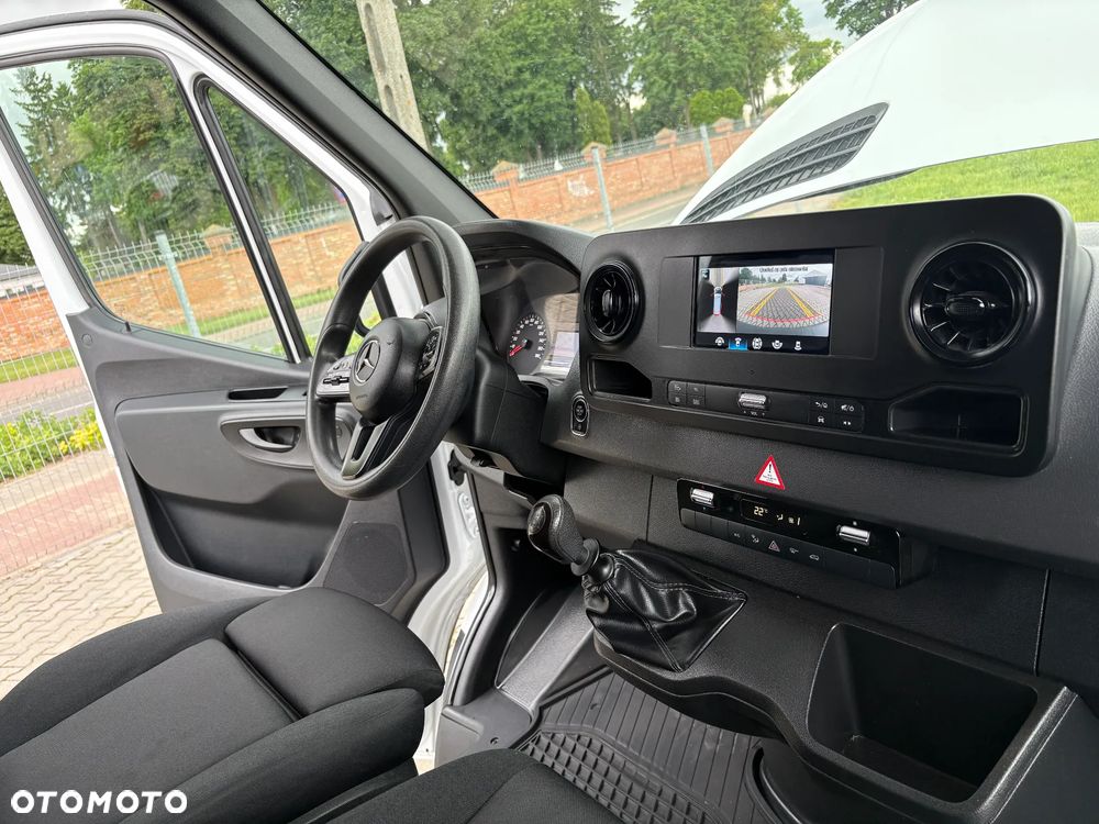 Mercedes-Benz sprinter 317 - 8