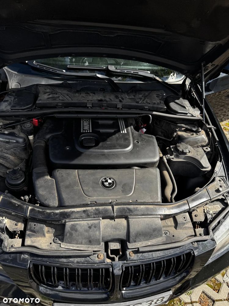 BMW Seria 3 - 27