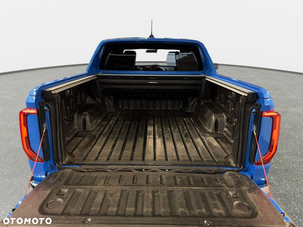 Volkswagen Amarok - 11