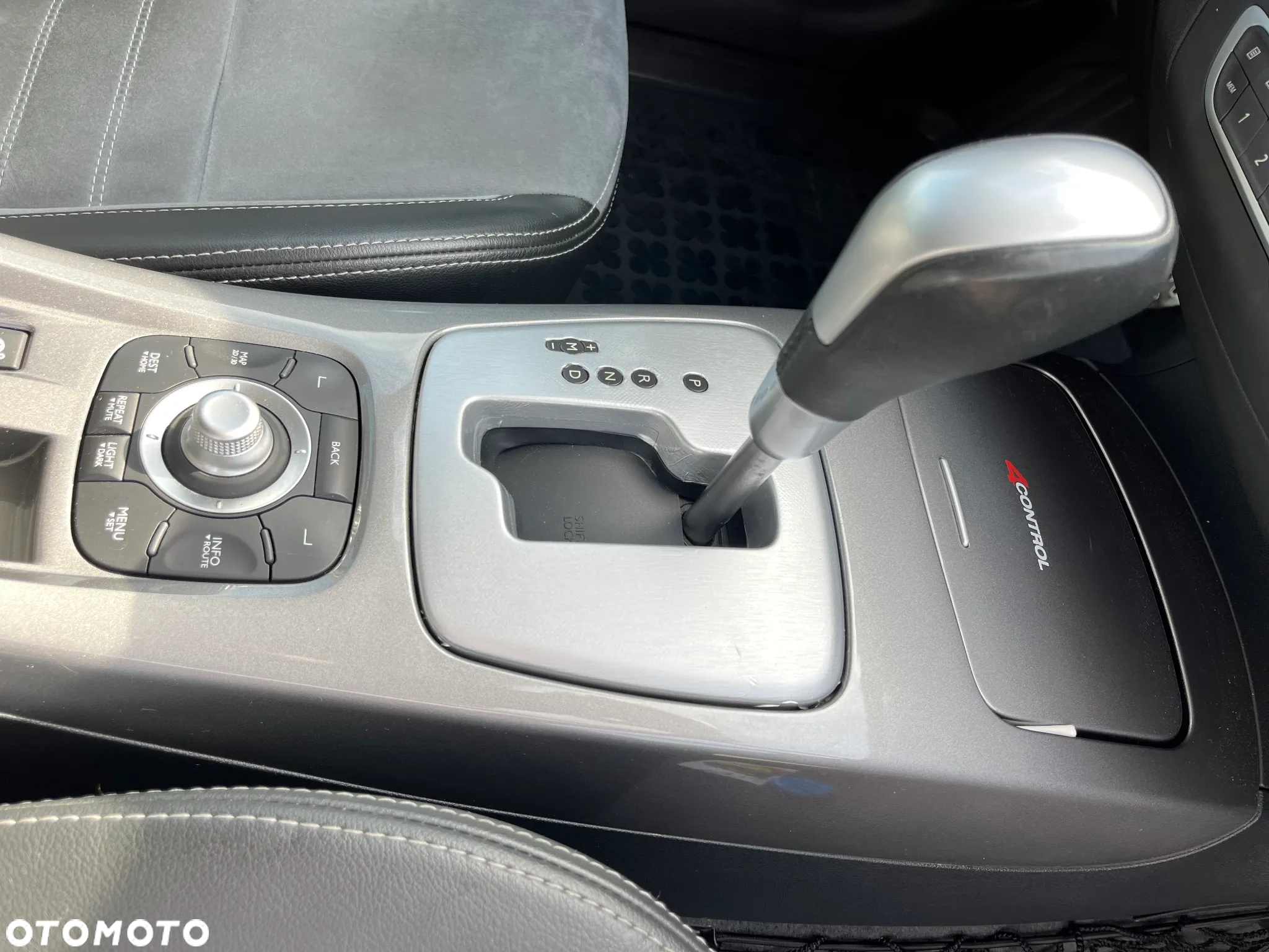 Renault Laguna Grandtour dCi 175 FAP Initiale - 14