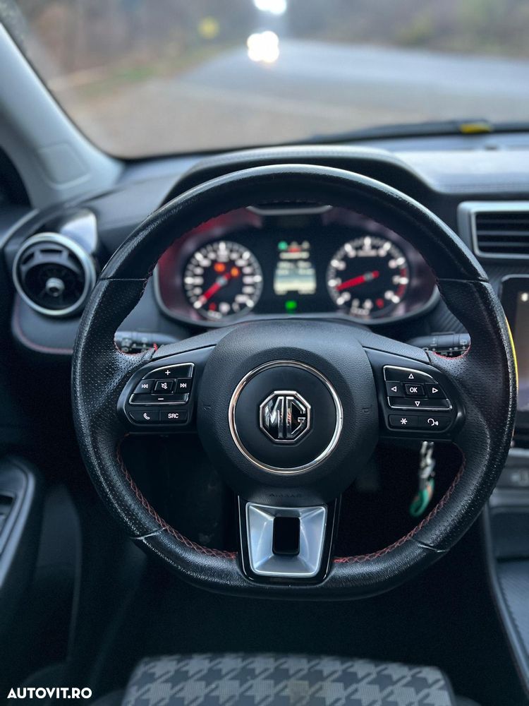 MG ZS ICE 1.5 VTI-tech Comfort - 9