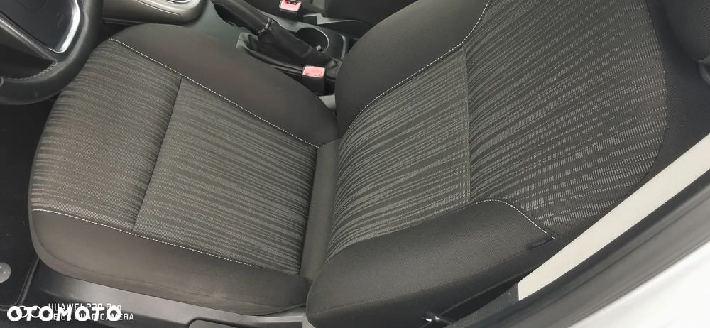 Opel Astra 1.4 Turbo Design Edition - 12