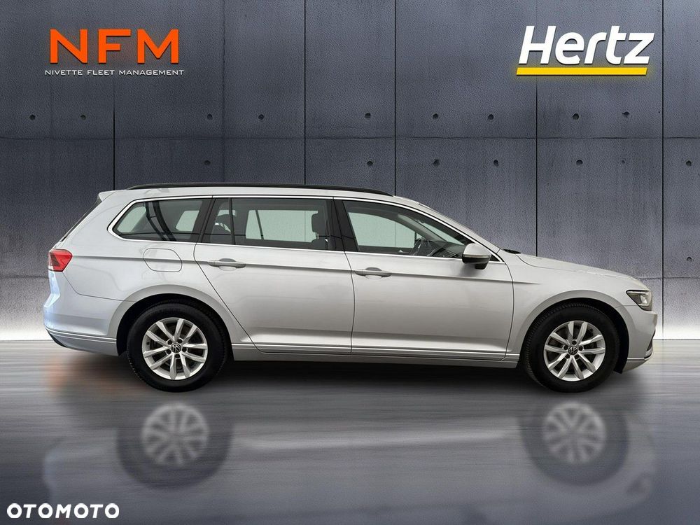 Volkswagen Passat - 8