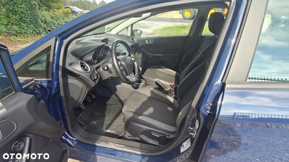 Ford Fiesta - 11