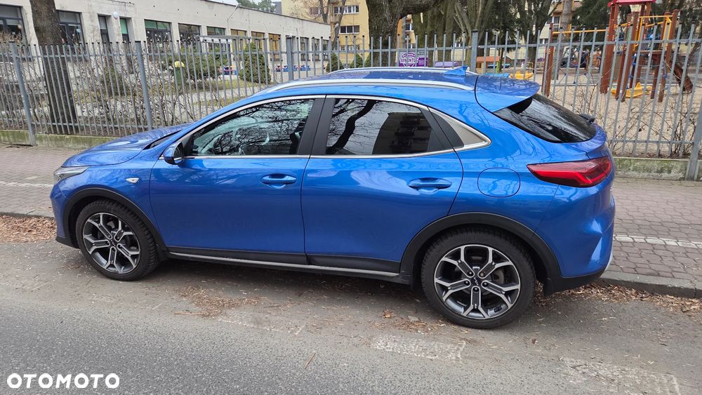 Kia XCeed 1.5 T-GDI M - 2