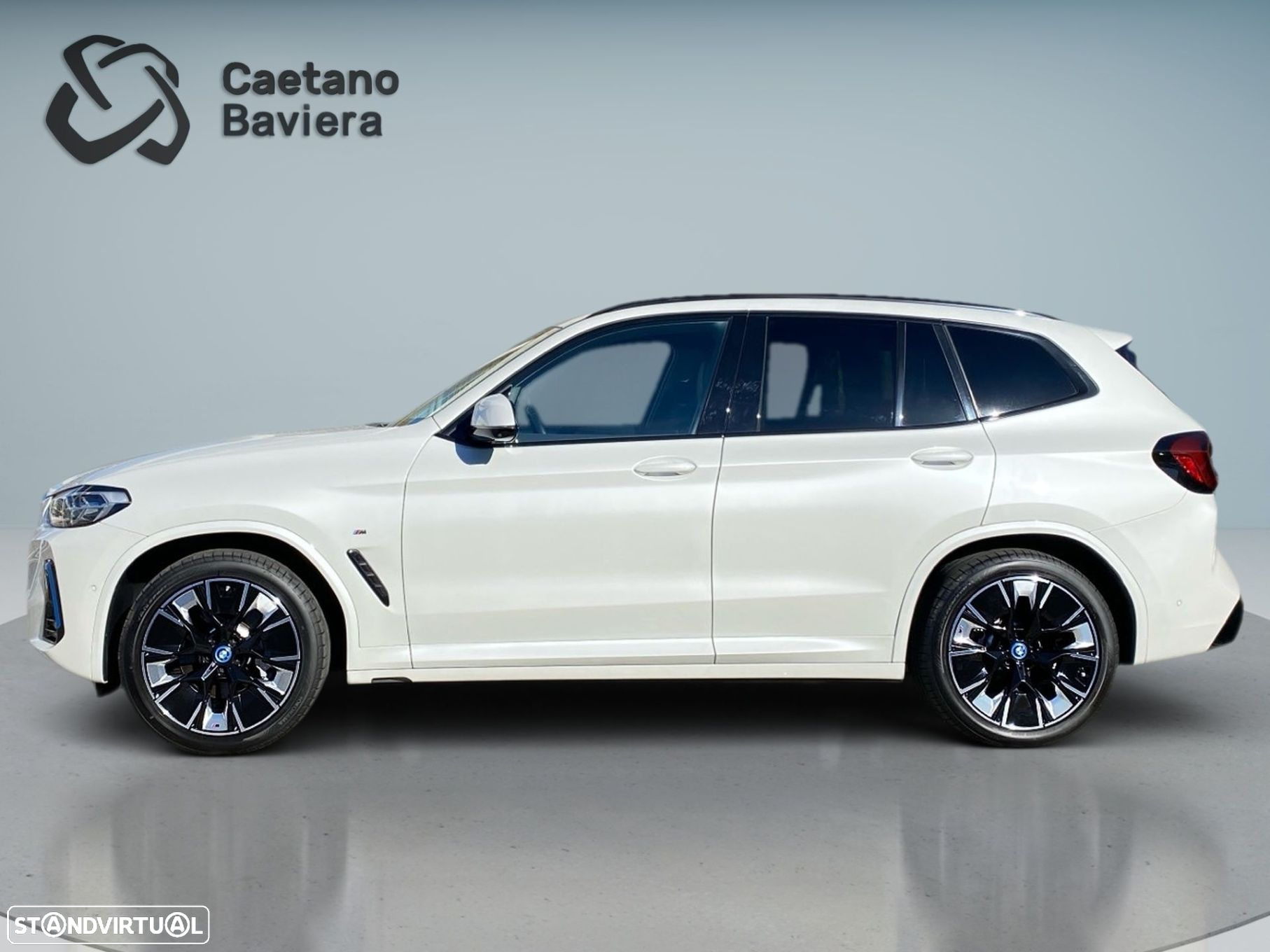 BMW iX3 M Sport Impressive - 34