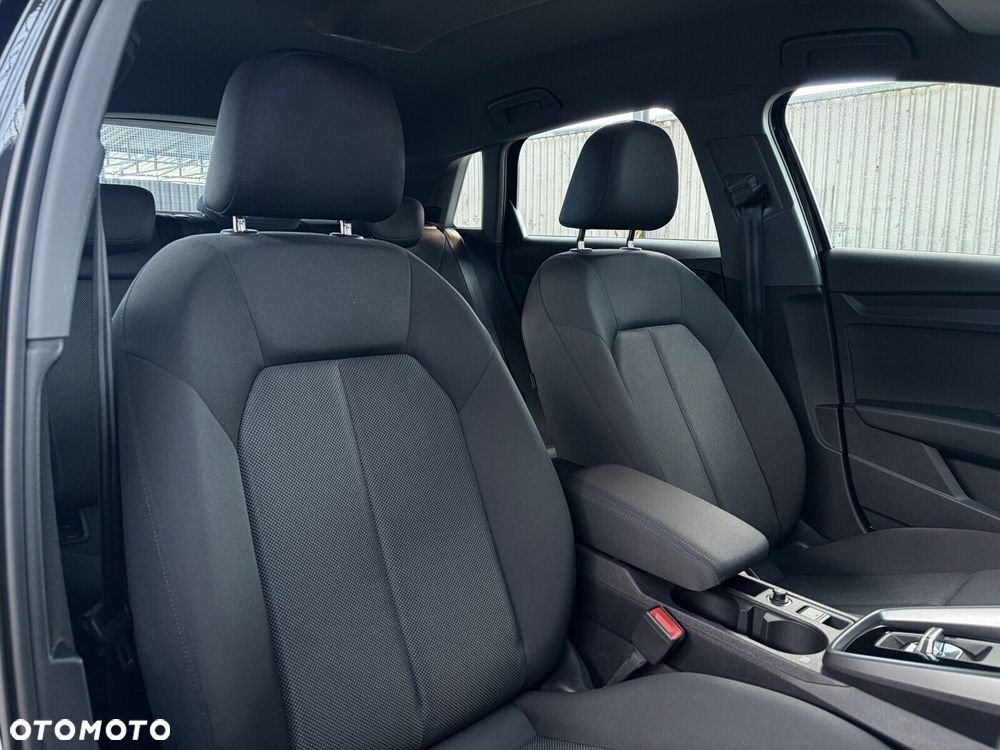 Audi A3 Sportback - 17