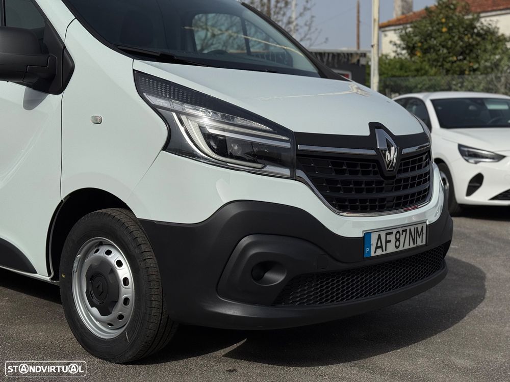 Renault Trafic 2.0 DCI Longa C/IVA DEDUTIVEL - 3
