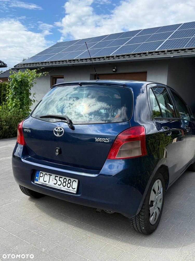 Toyota Yaris - 5