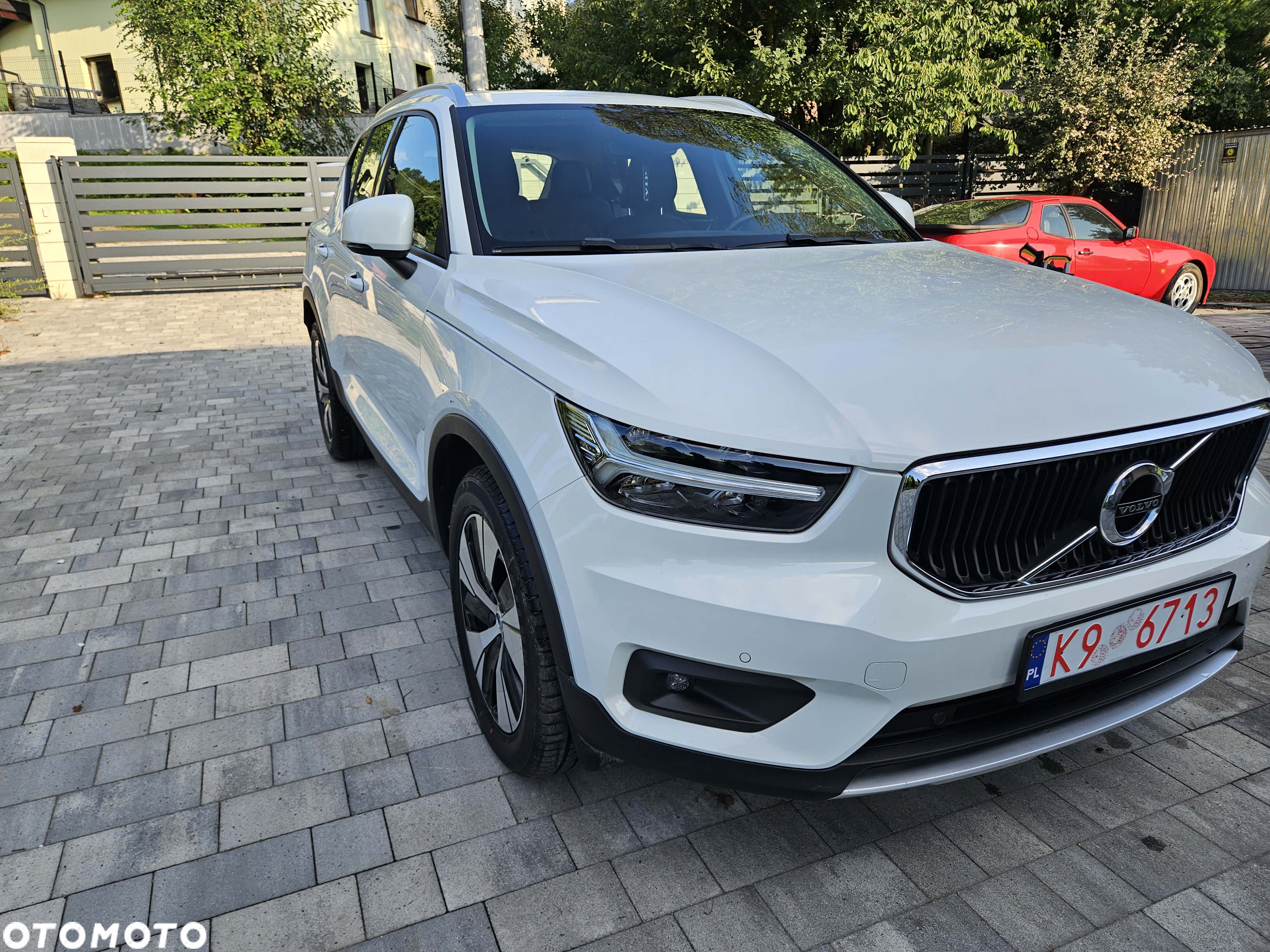 Volvo XC 40 D3 AWD Momentum - 2
