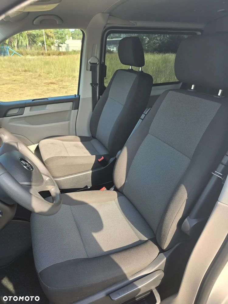 Volkswagen Transporter - 21