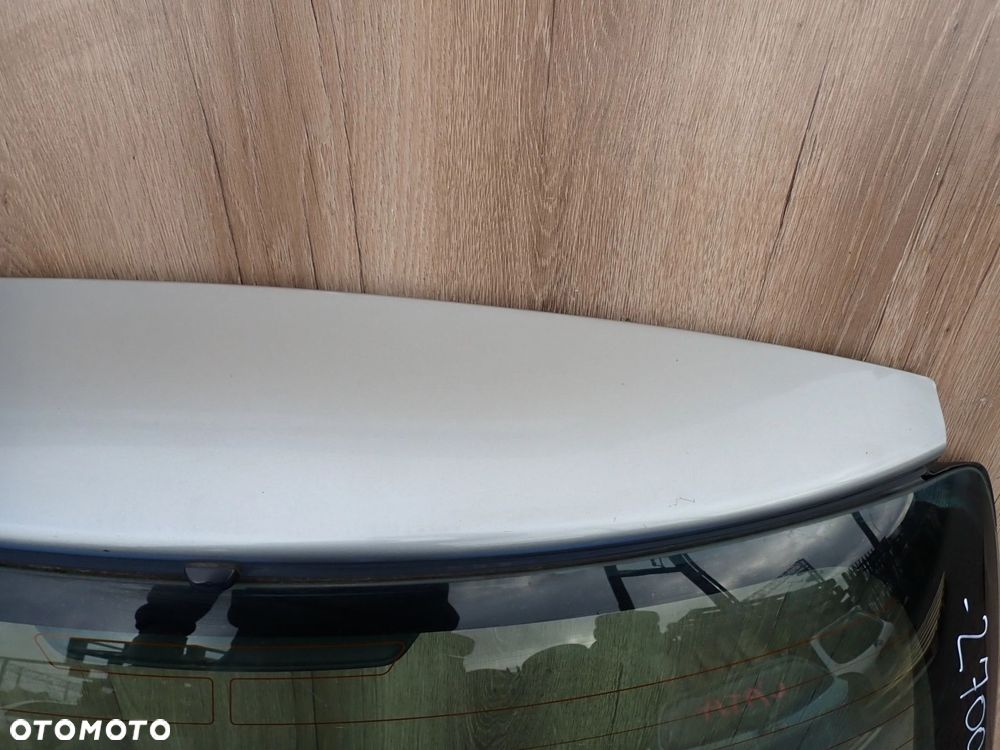 TOYOTA YARIS II 06- KLAPA TYLNA BAGAŻNIKA 1F8 - 8