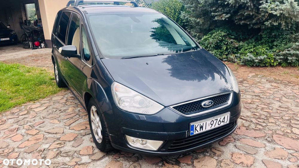 Ford Galaxy 2.0 TDCi Ghia - 28