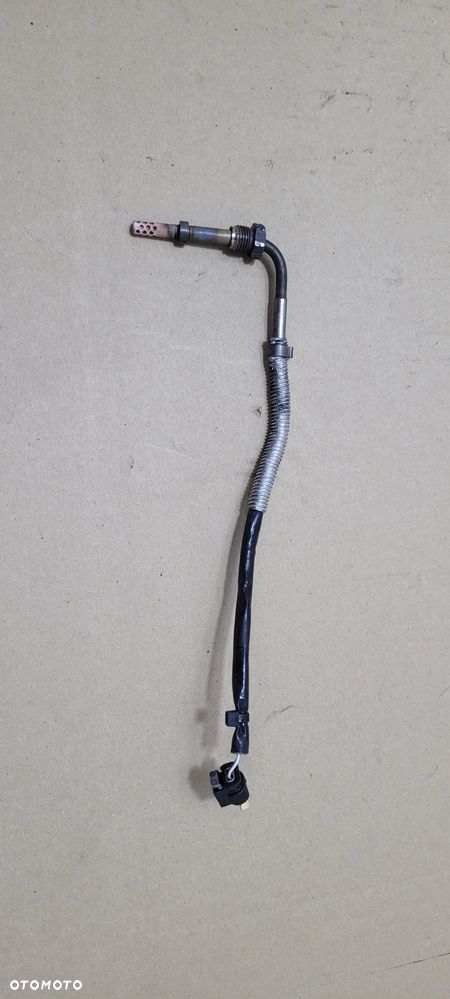 MERCEDES W204 W212 W207 CZUJNIK TEMPERATURY SPALIN A0081533628 - 1