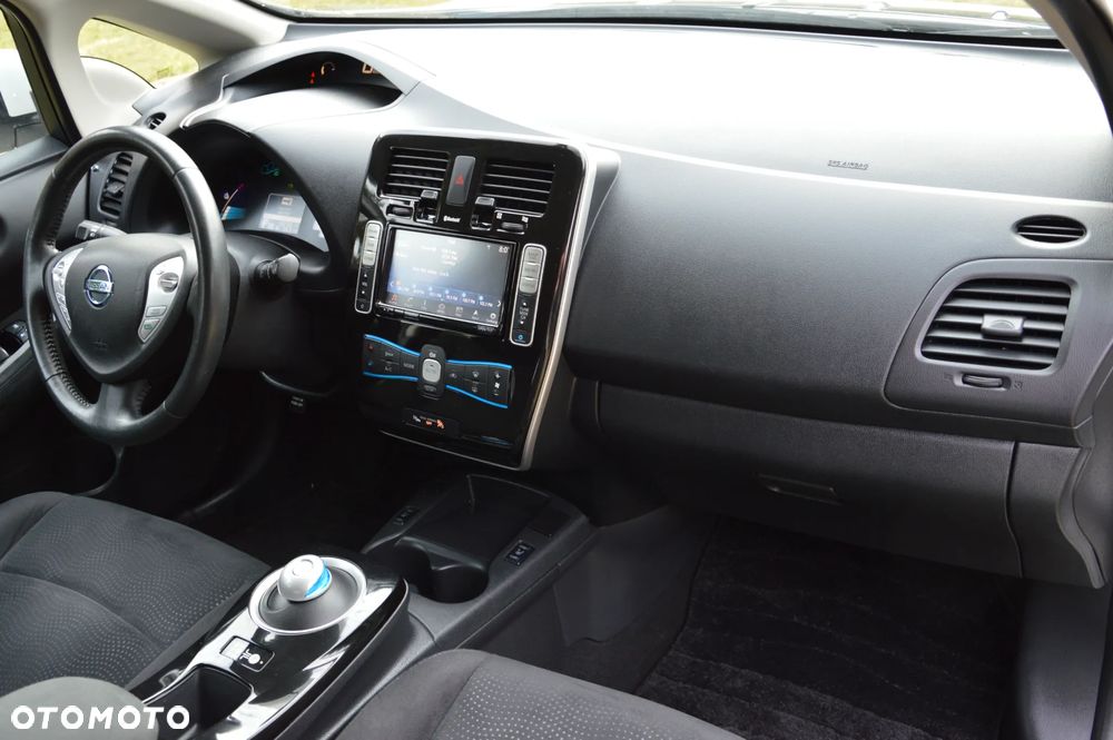 Nissan Leaf 30 kWh (mit Batterie) Acenta - 23