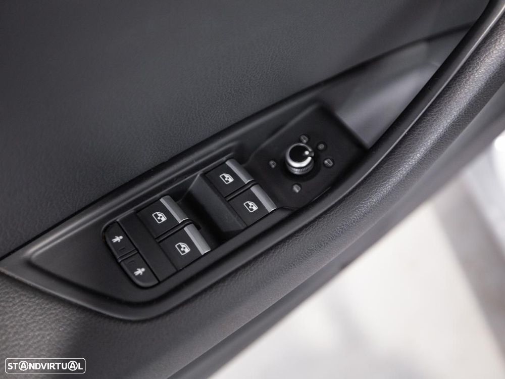 Audi A4 2.0 TDI - 22