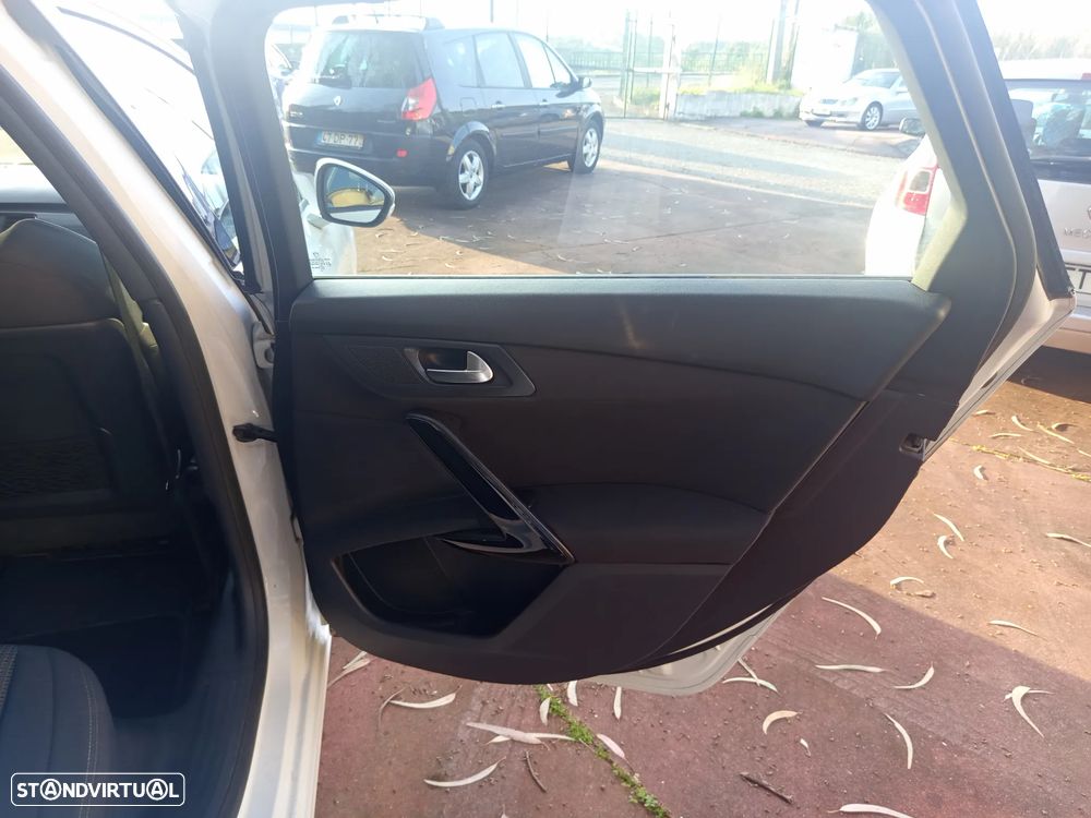 Peugeot 508 SW e-HDi 115 ETG6 Stop&Start Business-Line - 26