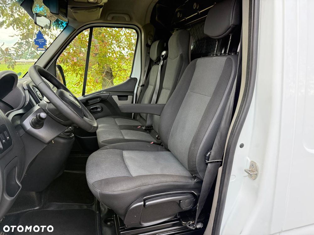 Renault Master - 11