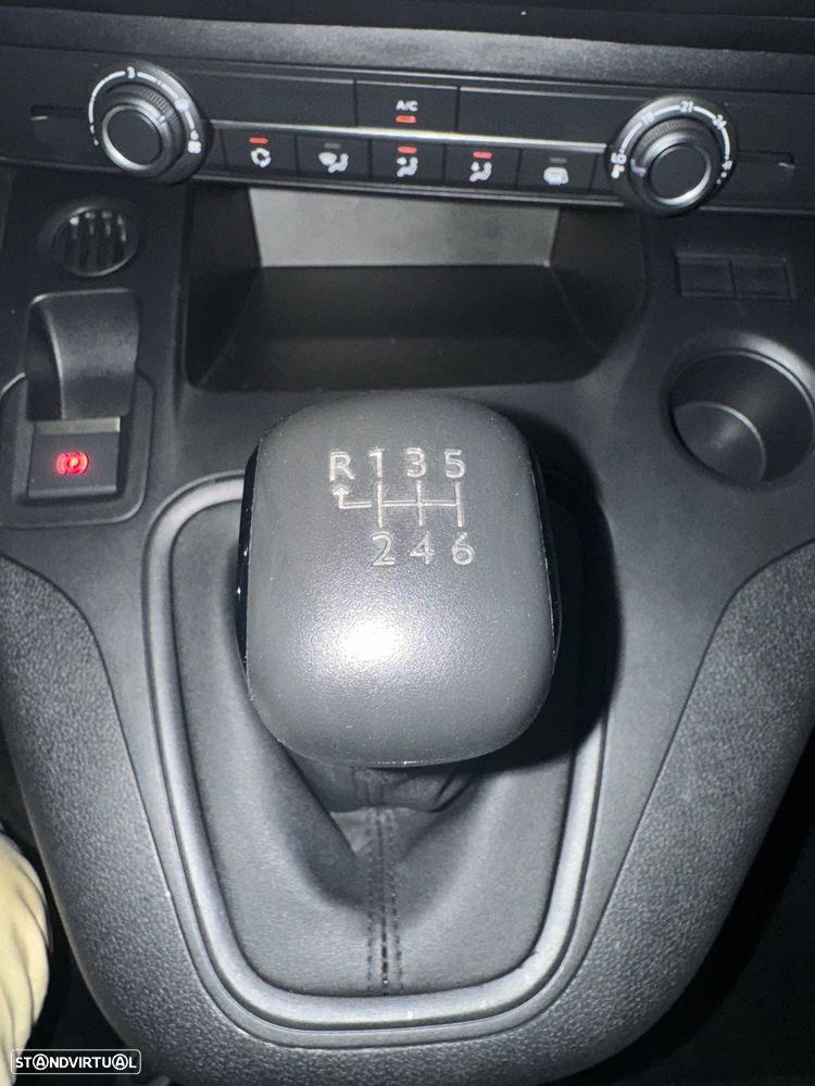Peugeot Partner - 15