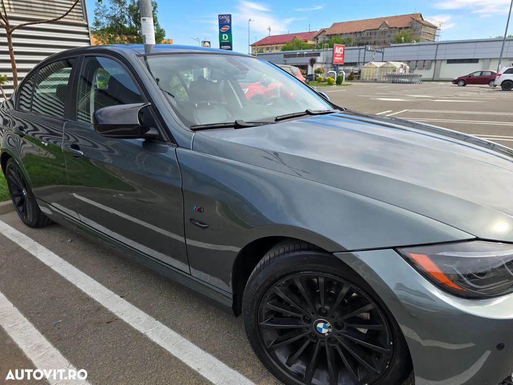 BMW Seria 3 320d DPF Efficient Dynamics Edition - 28