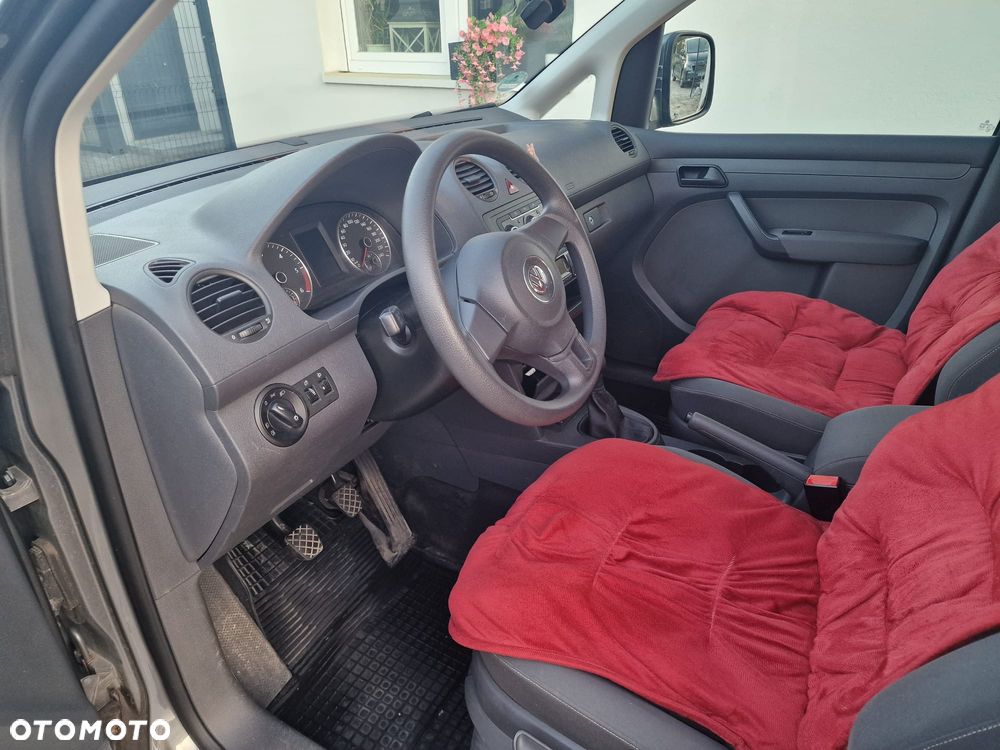 Volkswagen Caddy - 11