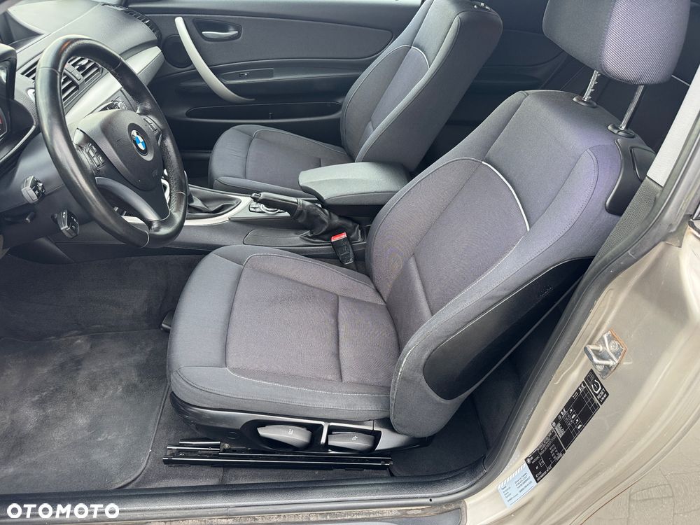 BMW Seria 1 120d DPF Edition Lifestyle - 20