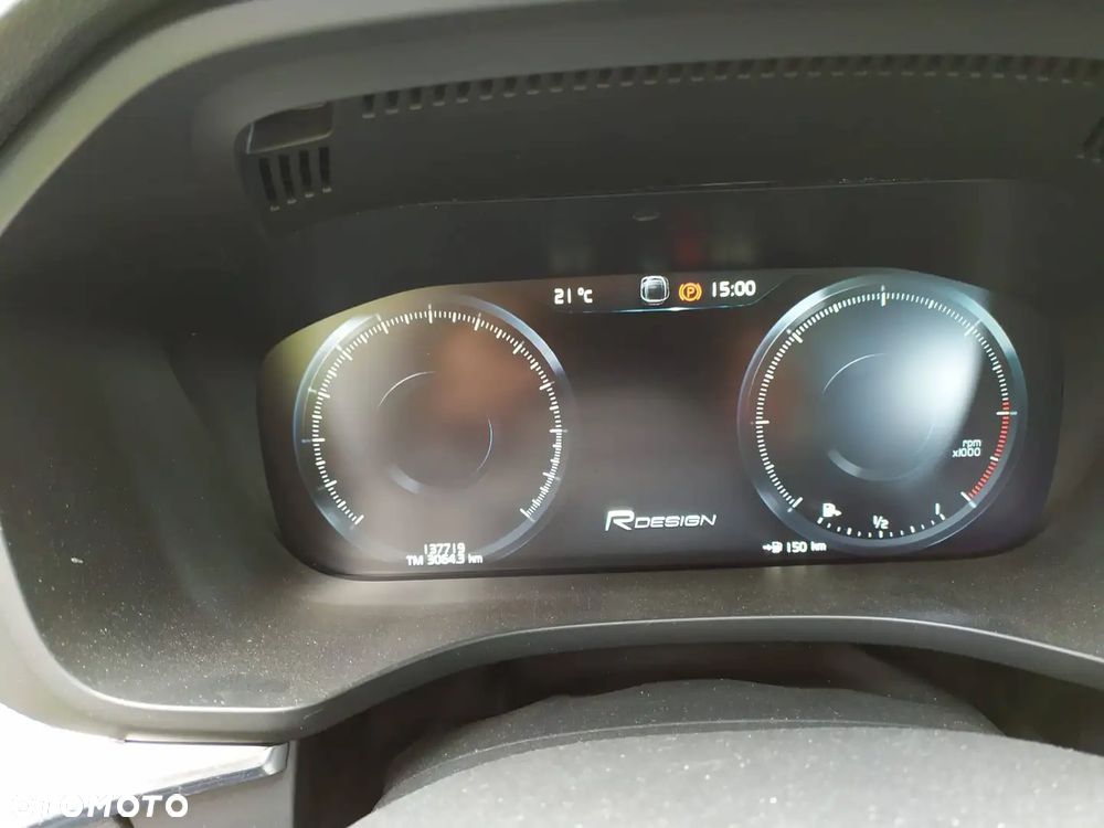 Volvo XC 60 D4 AWD R-Design - 11