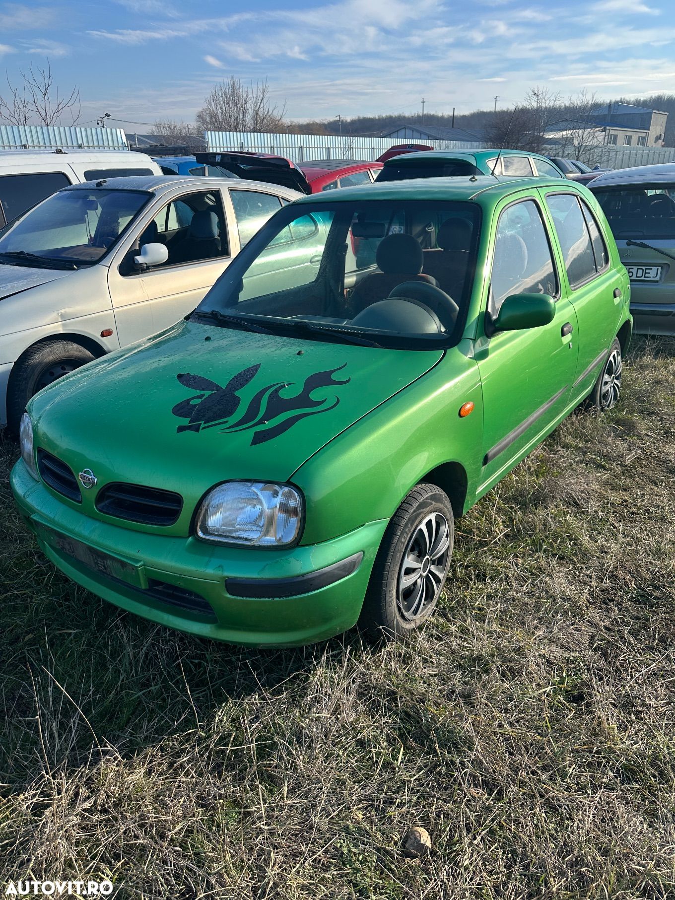 Dezmembrez Nissan Micra k11 - 1