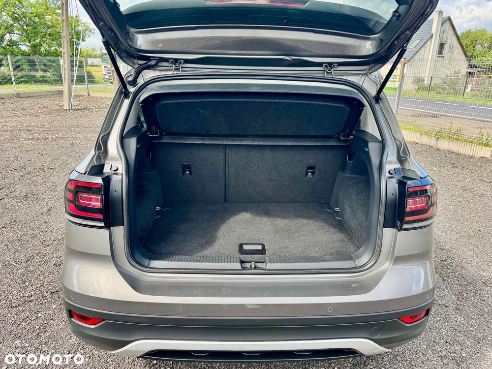 Volkswagen T-Cross - 22