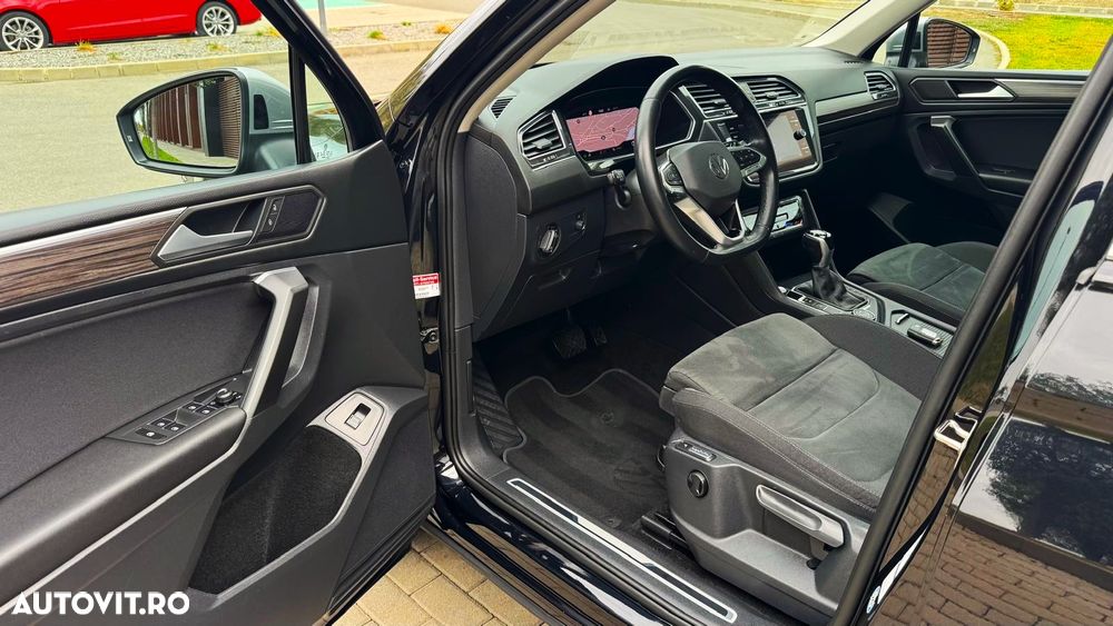Volkswagen Tiguan 2.0 TDI SCR 4MOTION DSG Elegance - 15