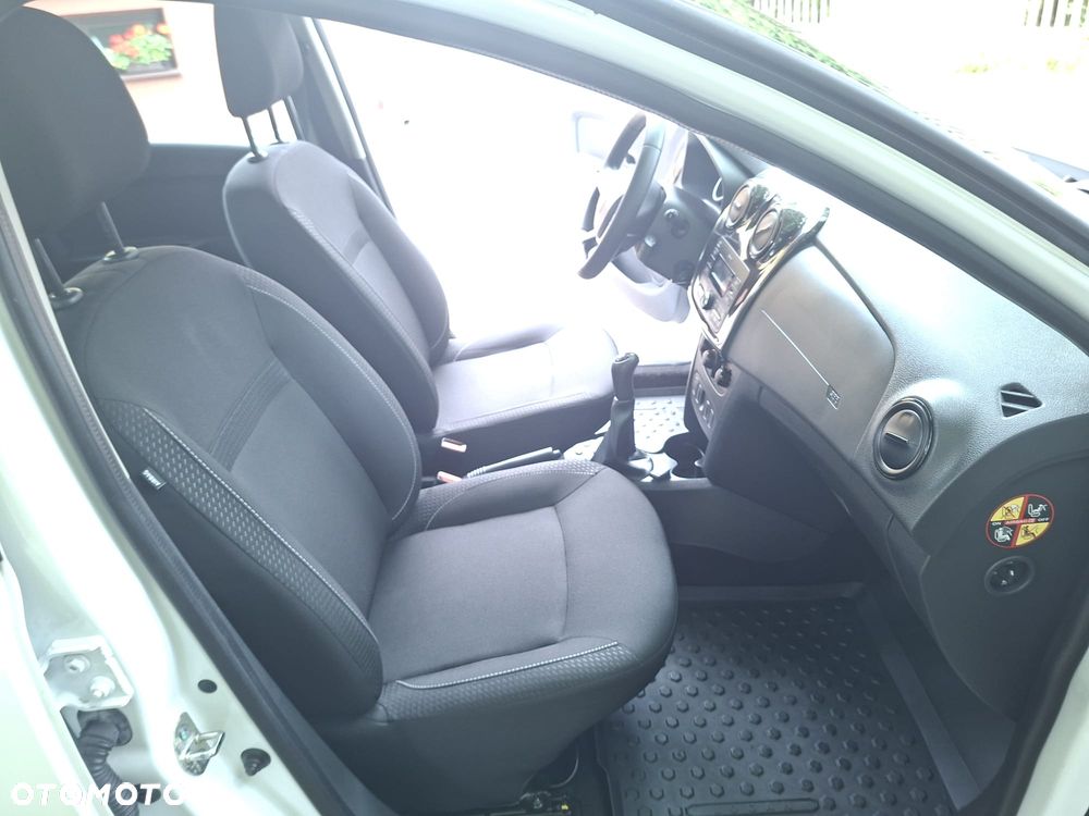 Dacia Logan 1.0 SCe Laureate - 11