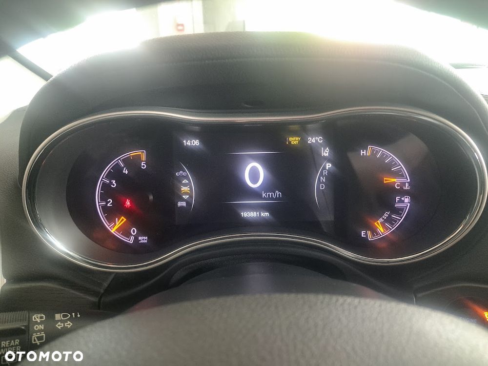 Jeep Grand Cherokee 3.0 CRD Overland Summit EU6 - 12