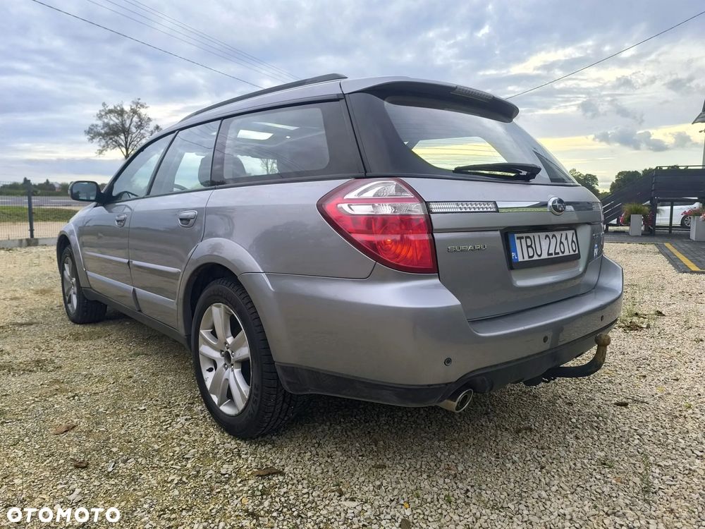 Subaru Legacy - 3