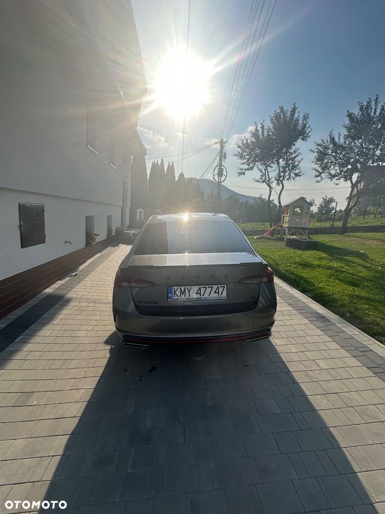Skoda Octavia 2.0 TSI RS 245 DSG - 5