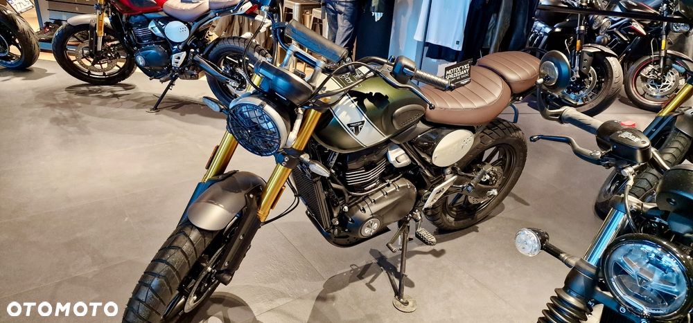 Triumph Scrambler - 10