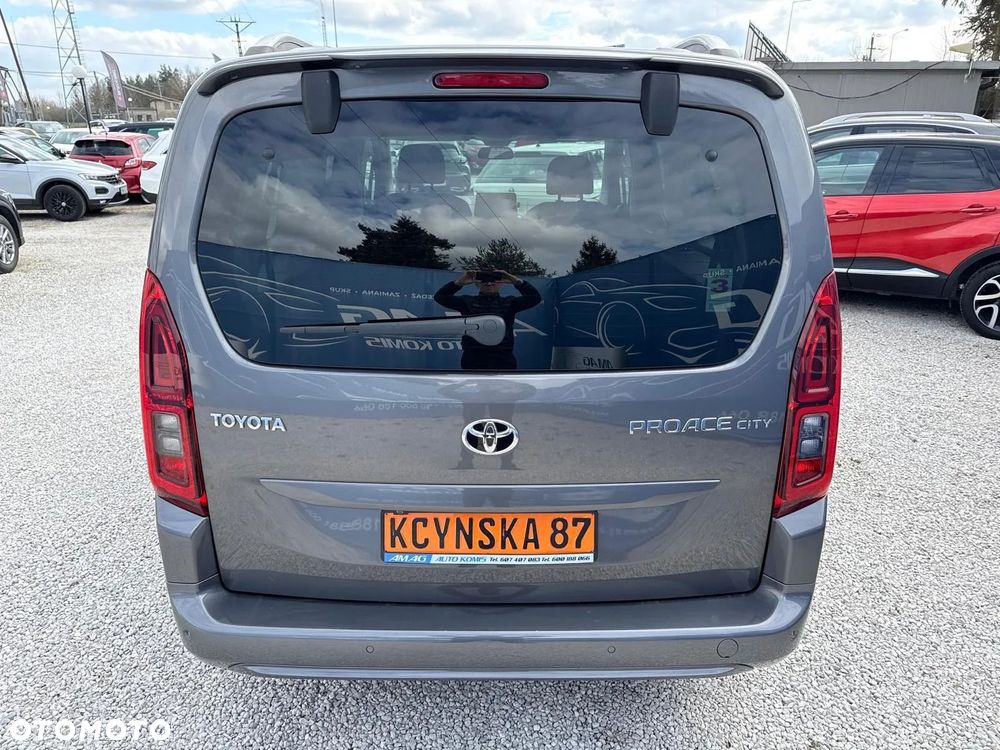 Toyota Proace City Verso Long 1.2 D-4T Family - 7