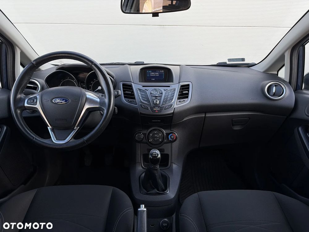 Ford Fiesta 1.5 TDCi Titanium EU6 - 33