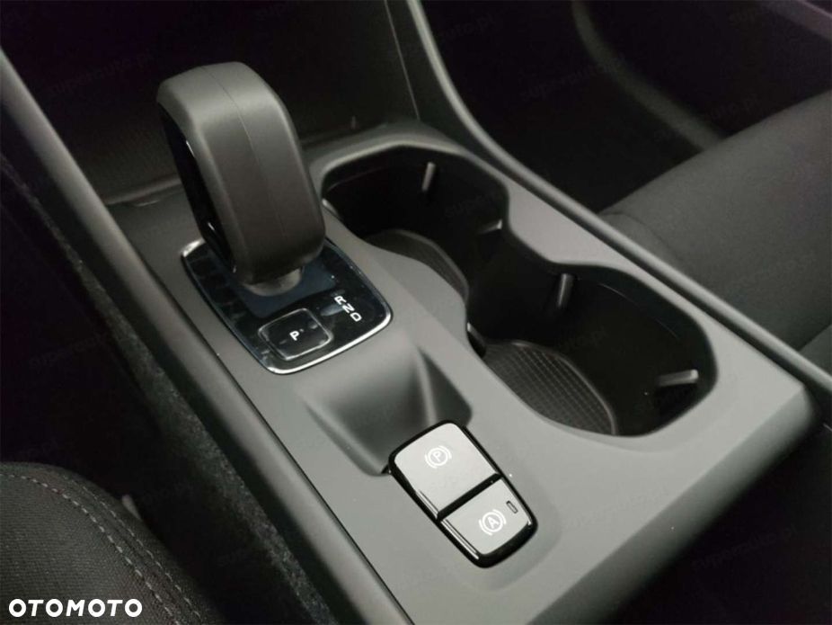 Volvo XC 40 B3 Essential - 12