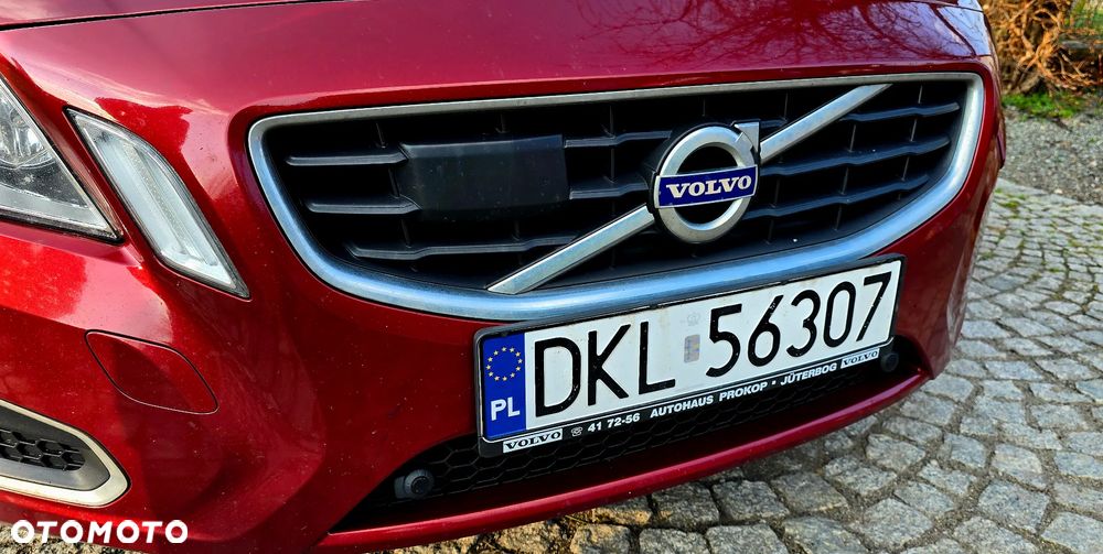 Volvo V60 D4 R-Design Summum - 17