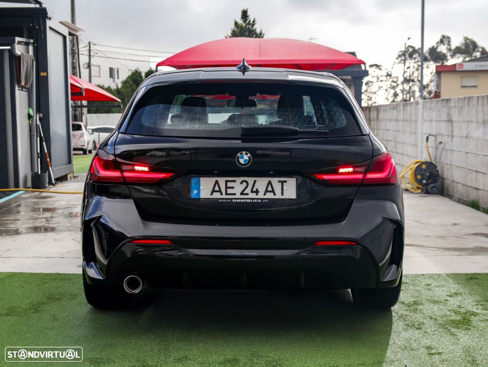 BMW 116 d Pack Desportivo M - 9