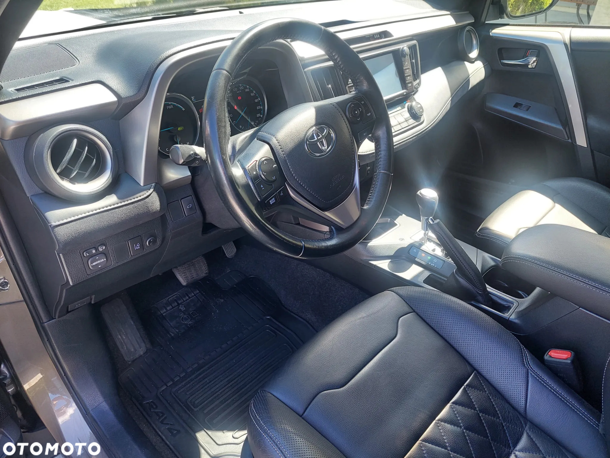 Toyota RAV4 Hybrid Prestige 4x4 - 13