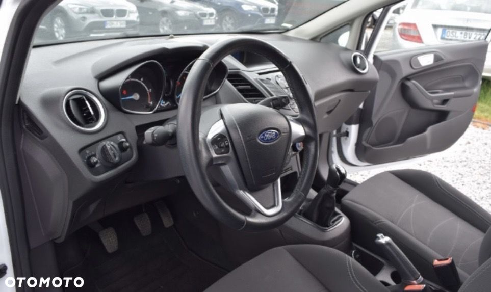 Ford Fiesta 1.5 TDCi Titanium - 6