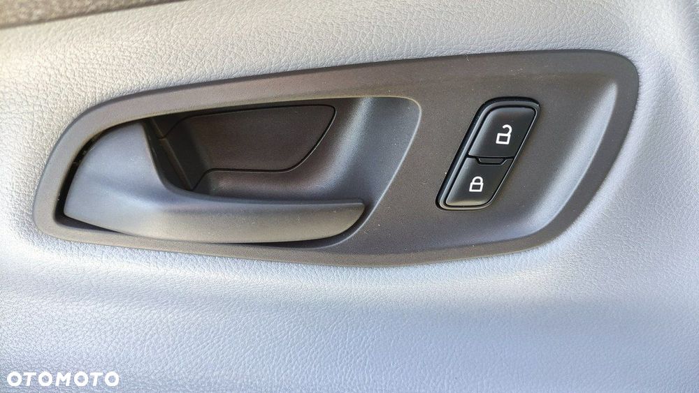 Ford Transit Custom - 27